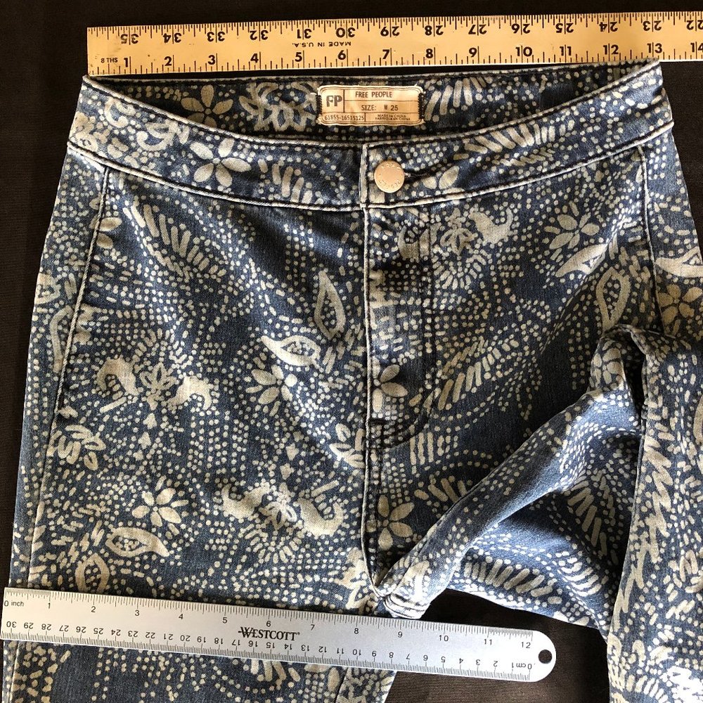 Free People Printed Embellished Just Float On Flare Size 25 - Picture 10 of 16